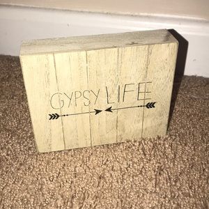 Cute gypsy life sign
